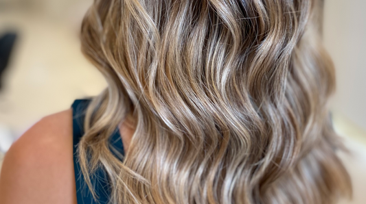 ¿De qué depende el brillo de tu cabello?